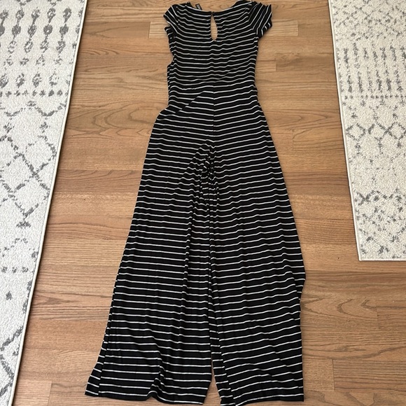 Striped jumpsuit - Picture 3 of 3